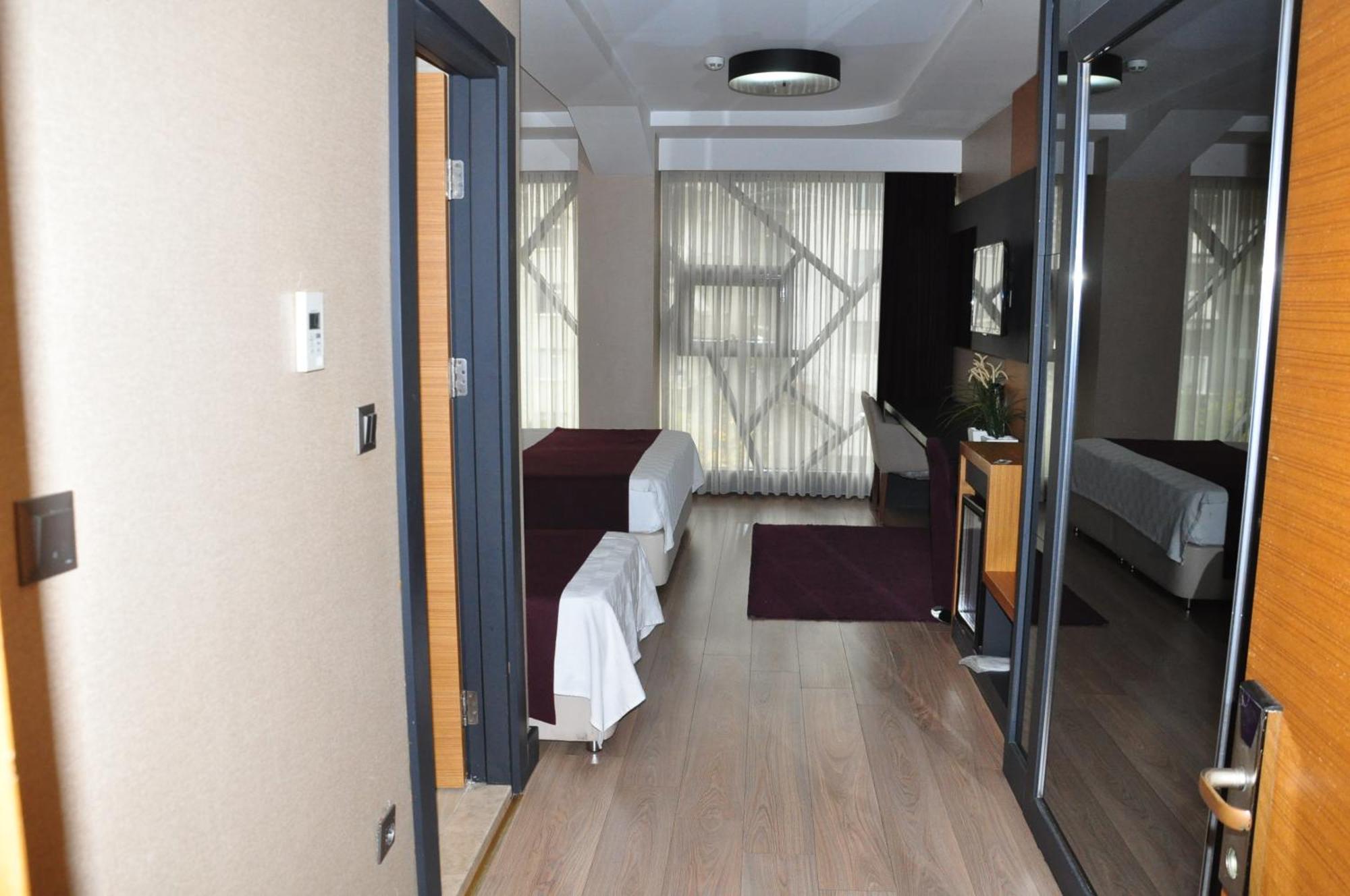 Aydinoglu Hotel Istanboel Buitenkant foto